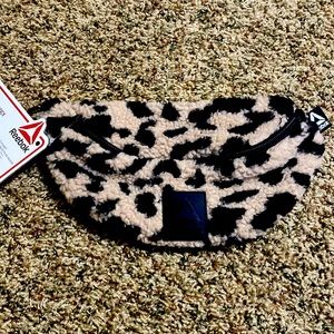 Reebok Commander Sherpa Women's Leopard FannyPack